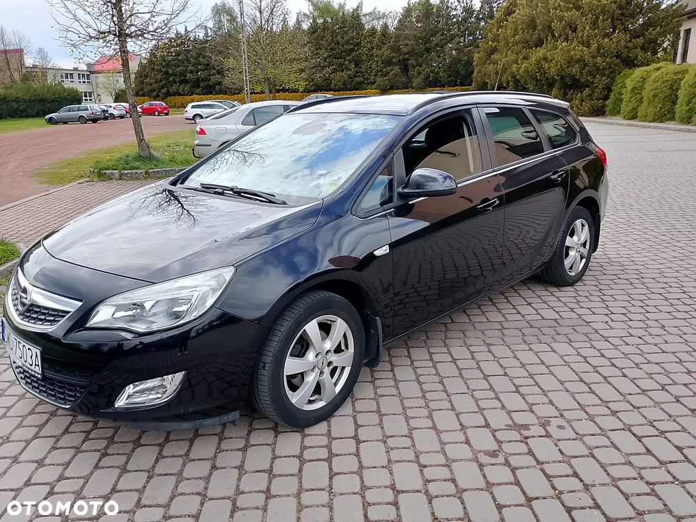Opel Astra 1.4 Turbo - 1