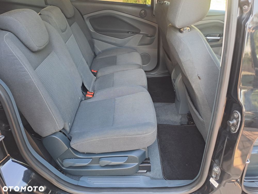 Ford Grand C-MAX - 7