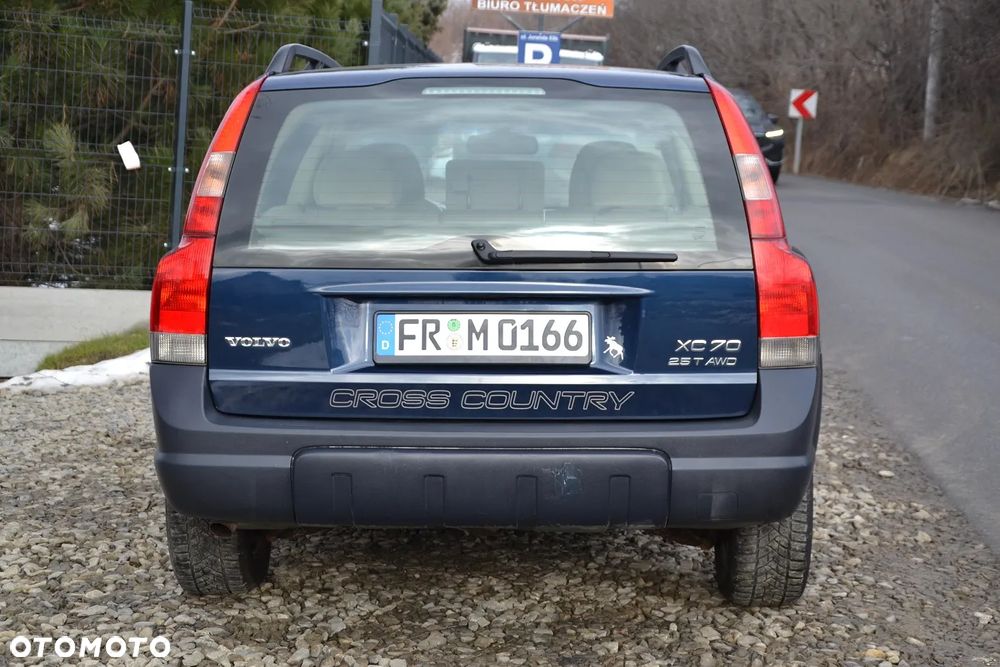 Volvo XC 70 AWD Premium - 6
