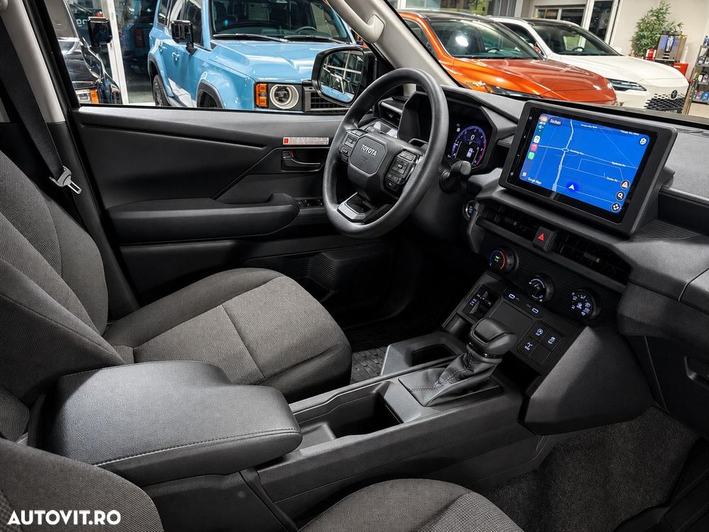 Toyota Hilux 2.8D MHEV Double Cab 6AT AWD Comfort - 14
