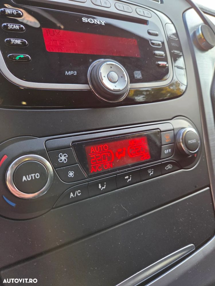 Ford Mondeo 2.0 TDCi Aut. Titanium - 16