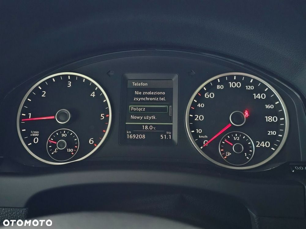 Volkswagen Tiguan - 17