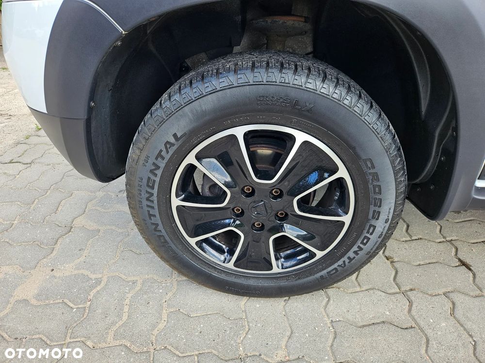 Dacia Duster 1.6 SCe Prestige - 28