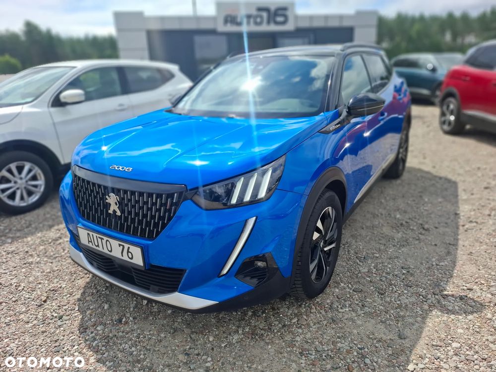 Peugeot 2008 PureTech 130 EAT8 GT - 4