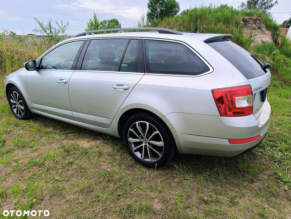 Skoda Octavia 1.6 TDI Edition DSG - 6