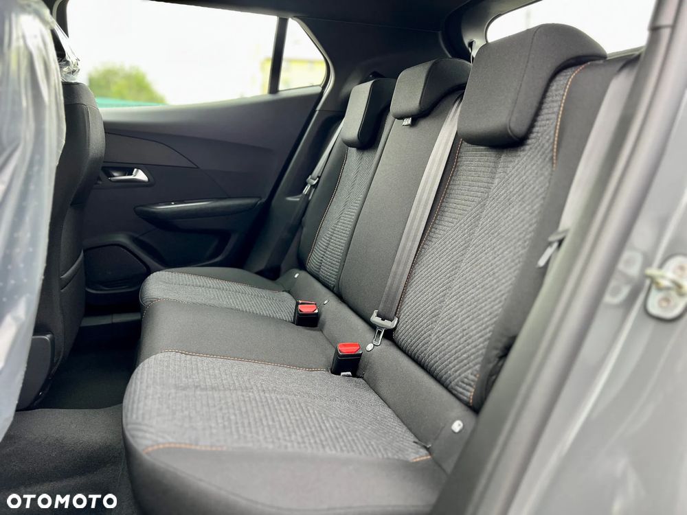 Peugeot 2008 1.2T Edition S&S - 9