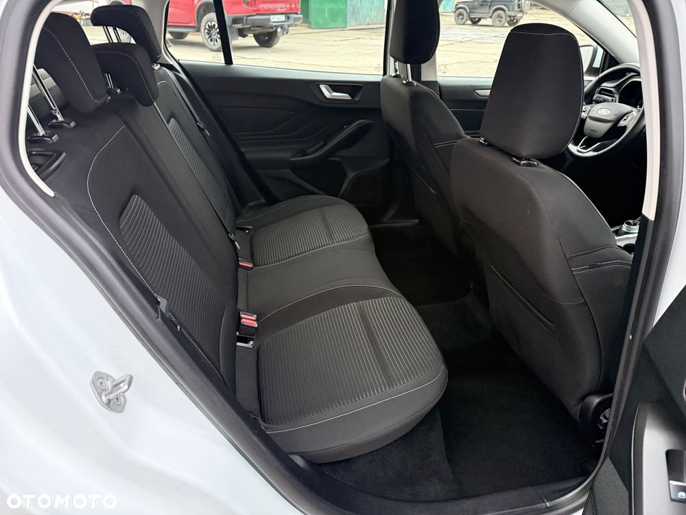 Ford Focus 1.5 EcoBlue STart-Stopp-System TITANIUM - 11