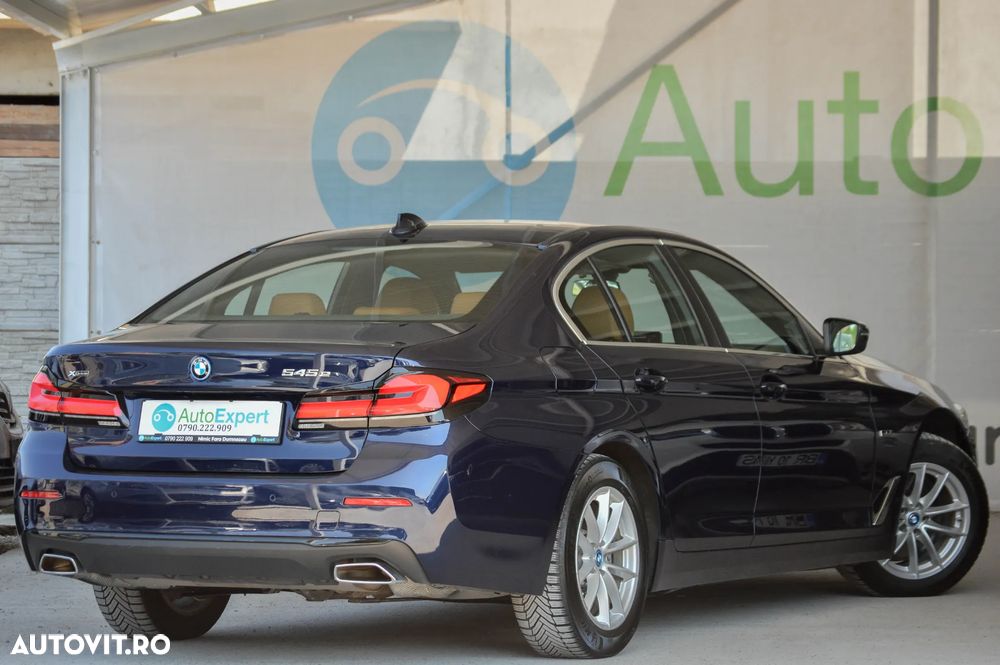 BMW Seria 5 545e xDrive AT PHEV - 29