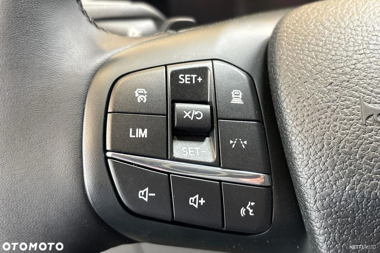 Ford Transit L3H2 165KM A8 LIMITED - 13
