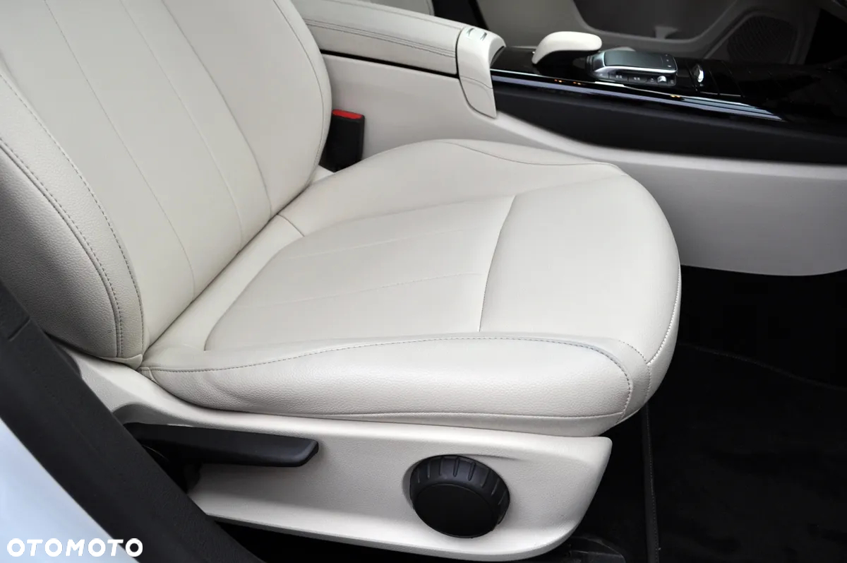 Mercedes-Benz Klasa A 250 e PHEV Progressive 8G-DCT - 20