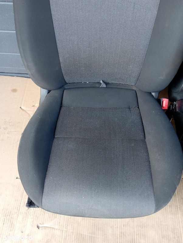 FIAT DOBLO II 2 FOTELE FOTEL LEWY PRAWY PRZÓD PRZEDNIE EUROPA - 4