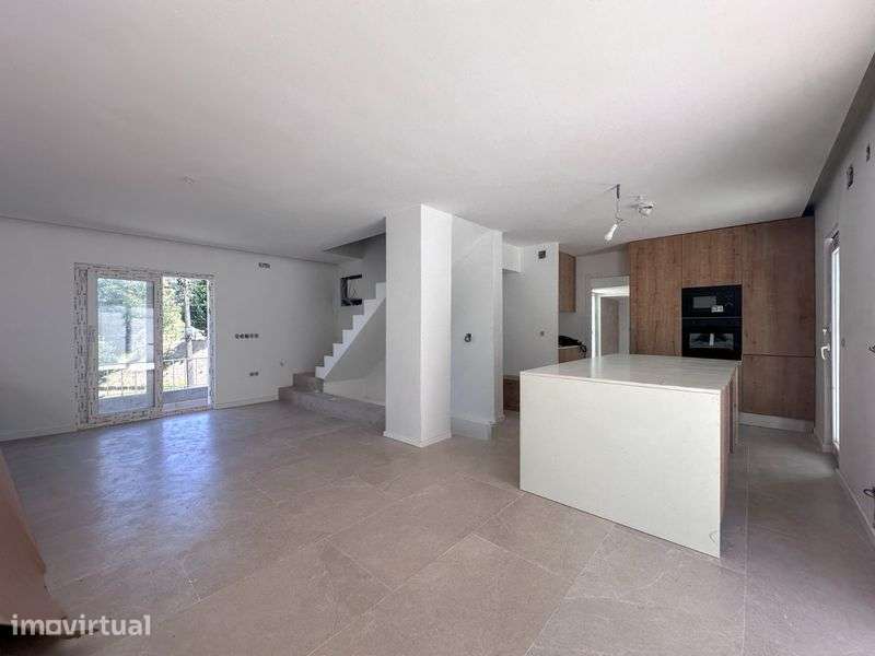 Moradia T3 NOVA Torre Vedras - Grande imagem: 5/12