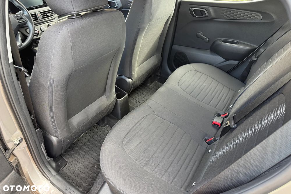 Hyundai i10 1.2 Premium - 16