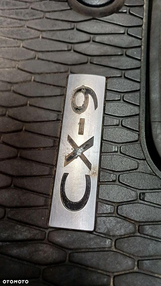 Mazda CX-9 - 8