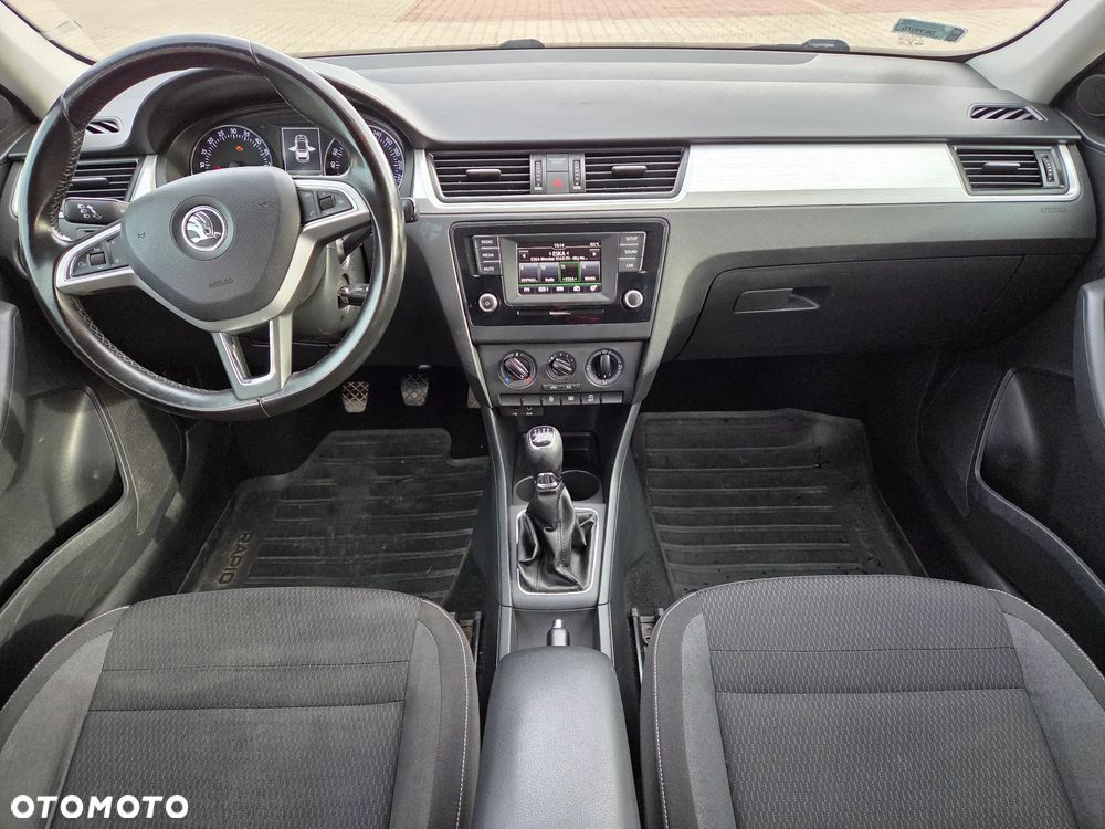 Skoda RAPID 1.4 TDI DPF Ambition - 11