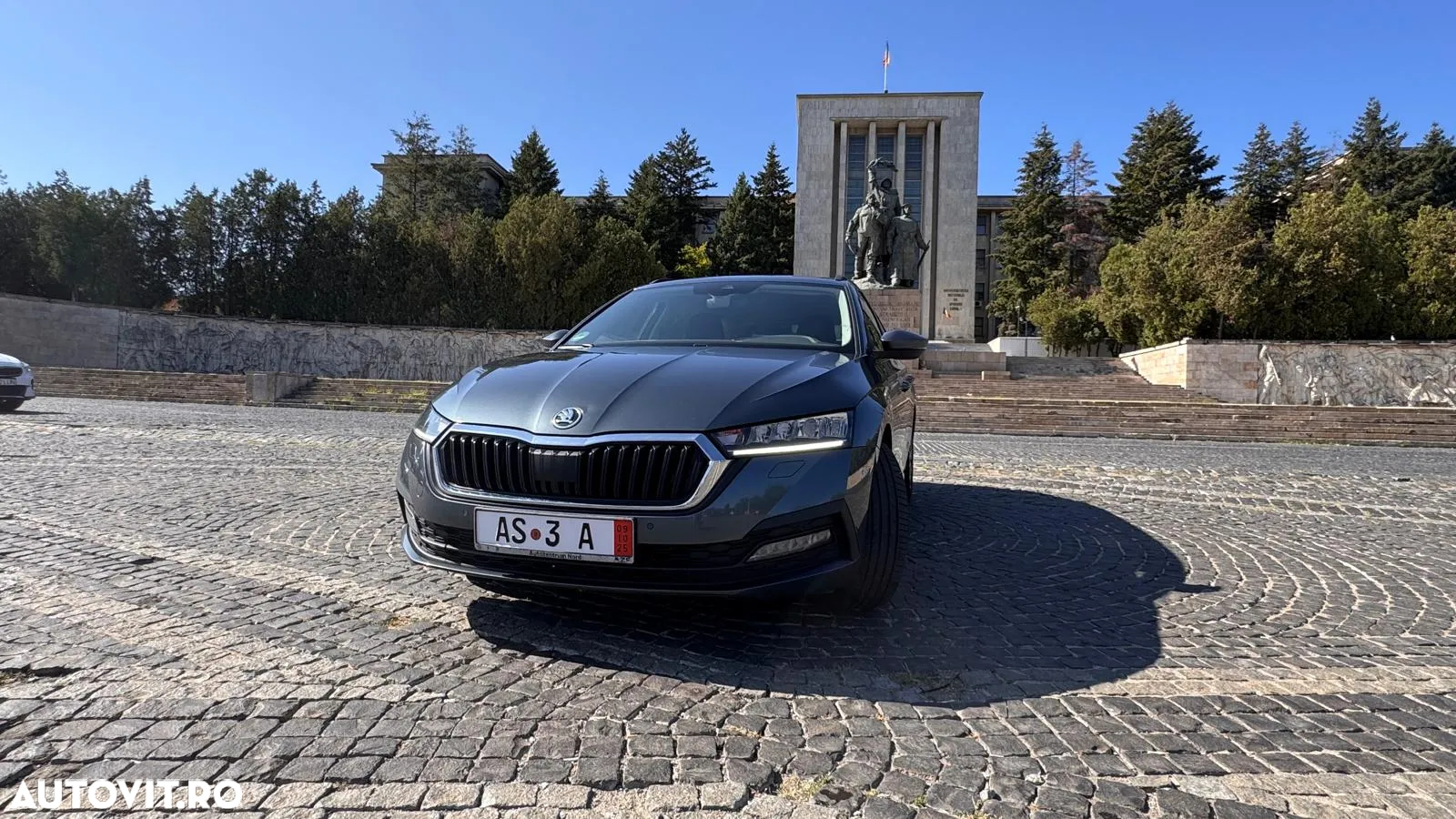 Skoda Octavia Combi 2.0 TDI DSG Clever - 15