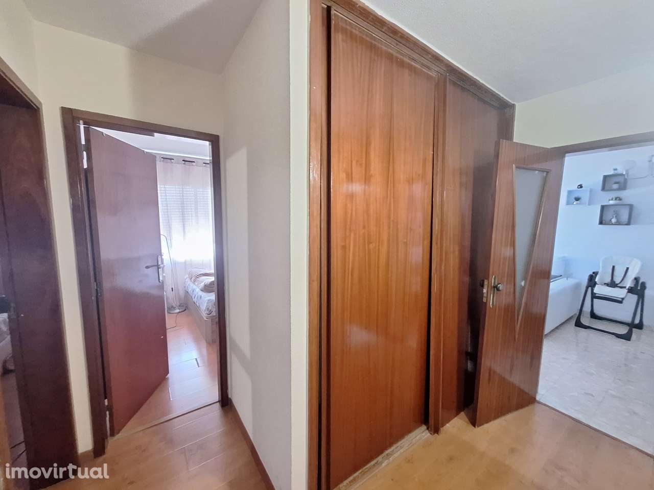 T3 Santo António dos Cavaleiros | Praça António Nobre - Grande imagem: 3/13