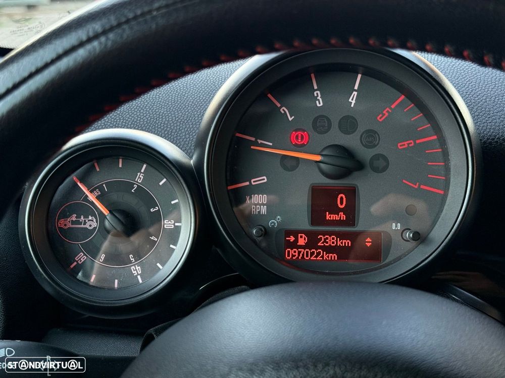 MINI Cabrio Cooper D - 15