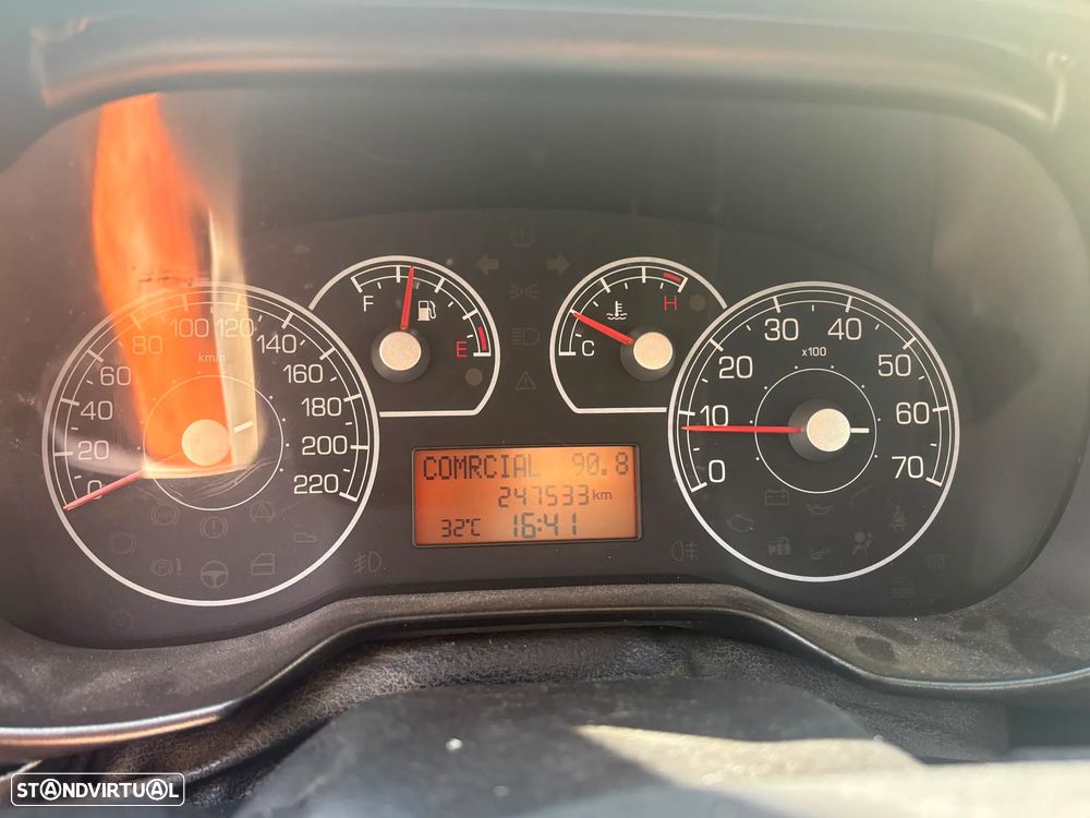 Fiat Grande Punto 1.3 M-Jet Active - 9