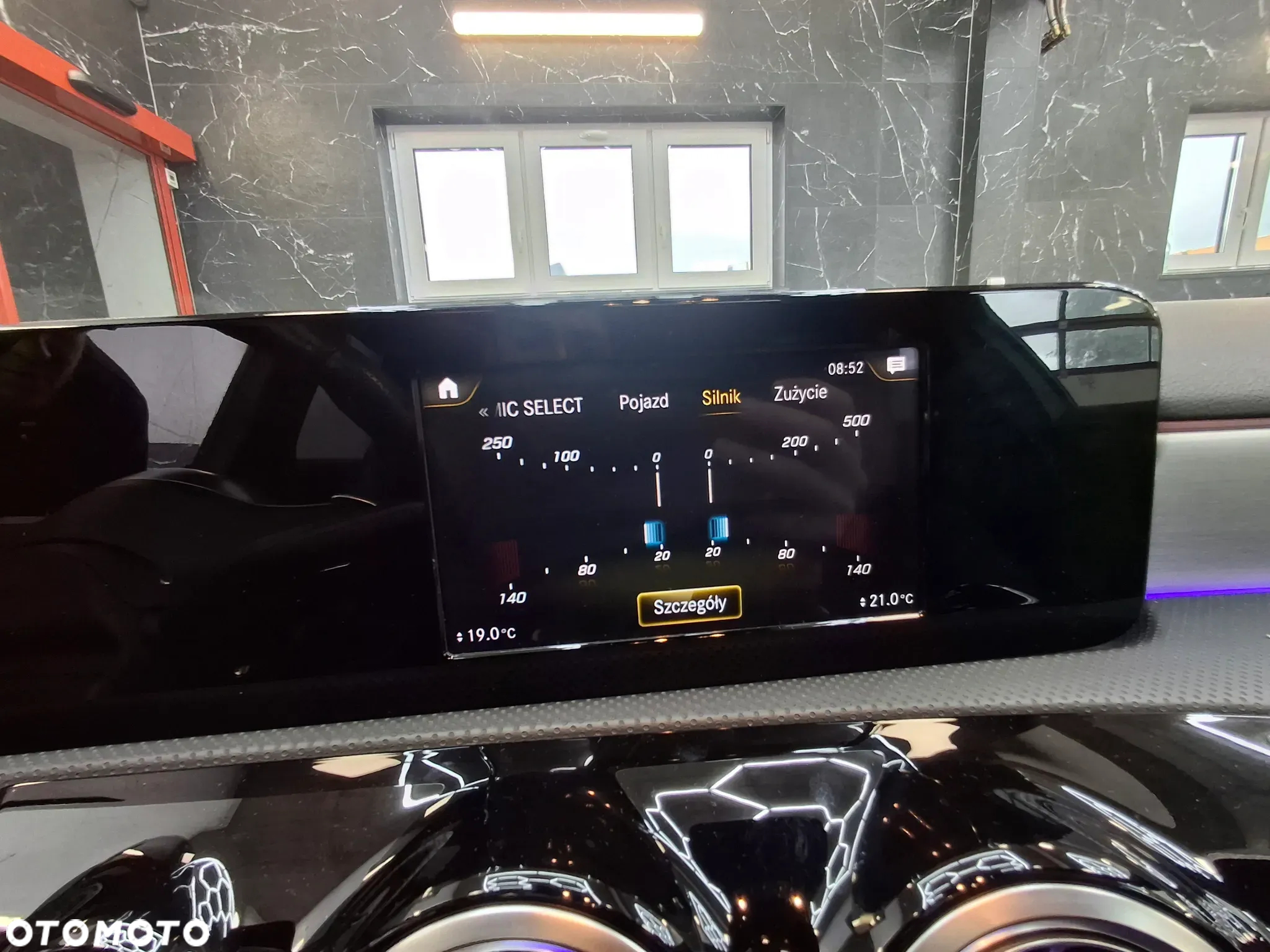 Mercedes-Benz Klasa A 35 AMG 4-Matic 7G-DCT - 23