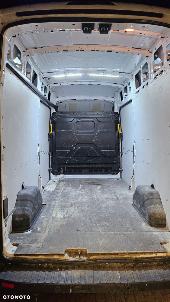 Ford Transit 350 L3H3 Trend - 15