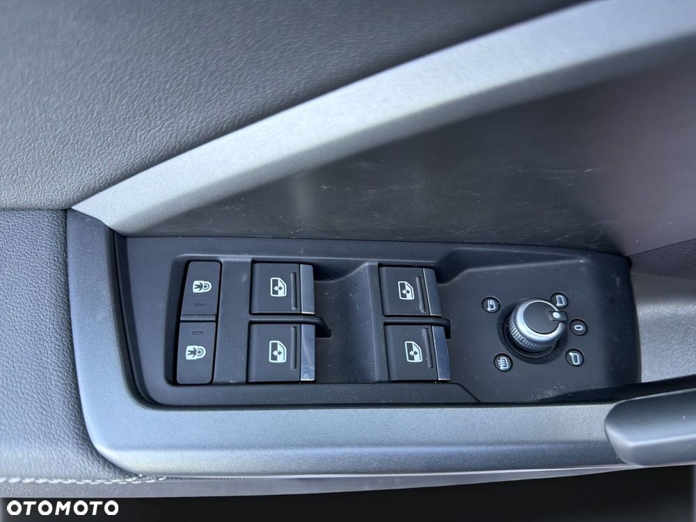Audi Q3 40 TDI Quattro S Line S tronic - 19