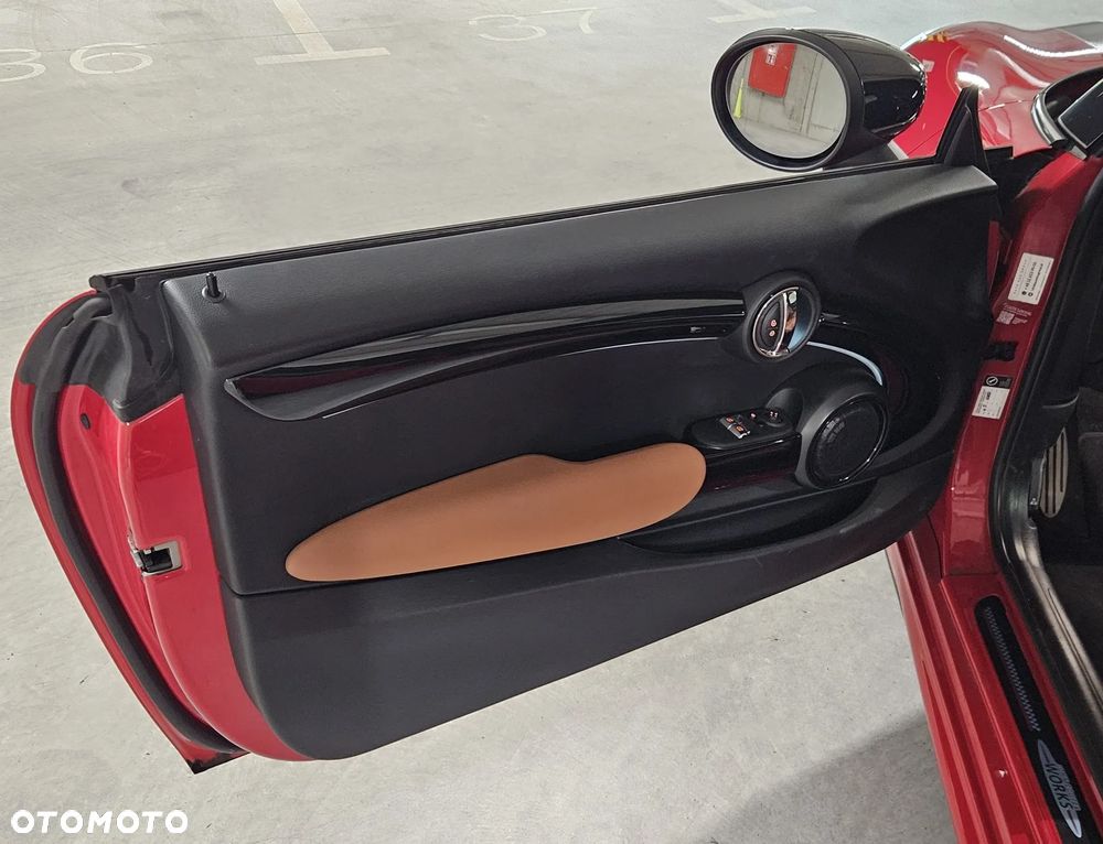 MINI John Cooper Works - 12