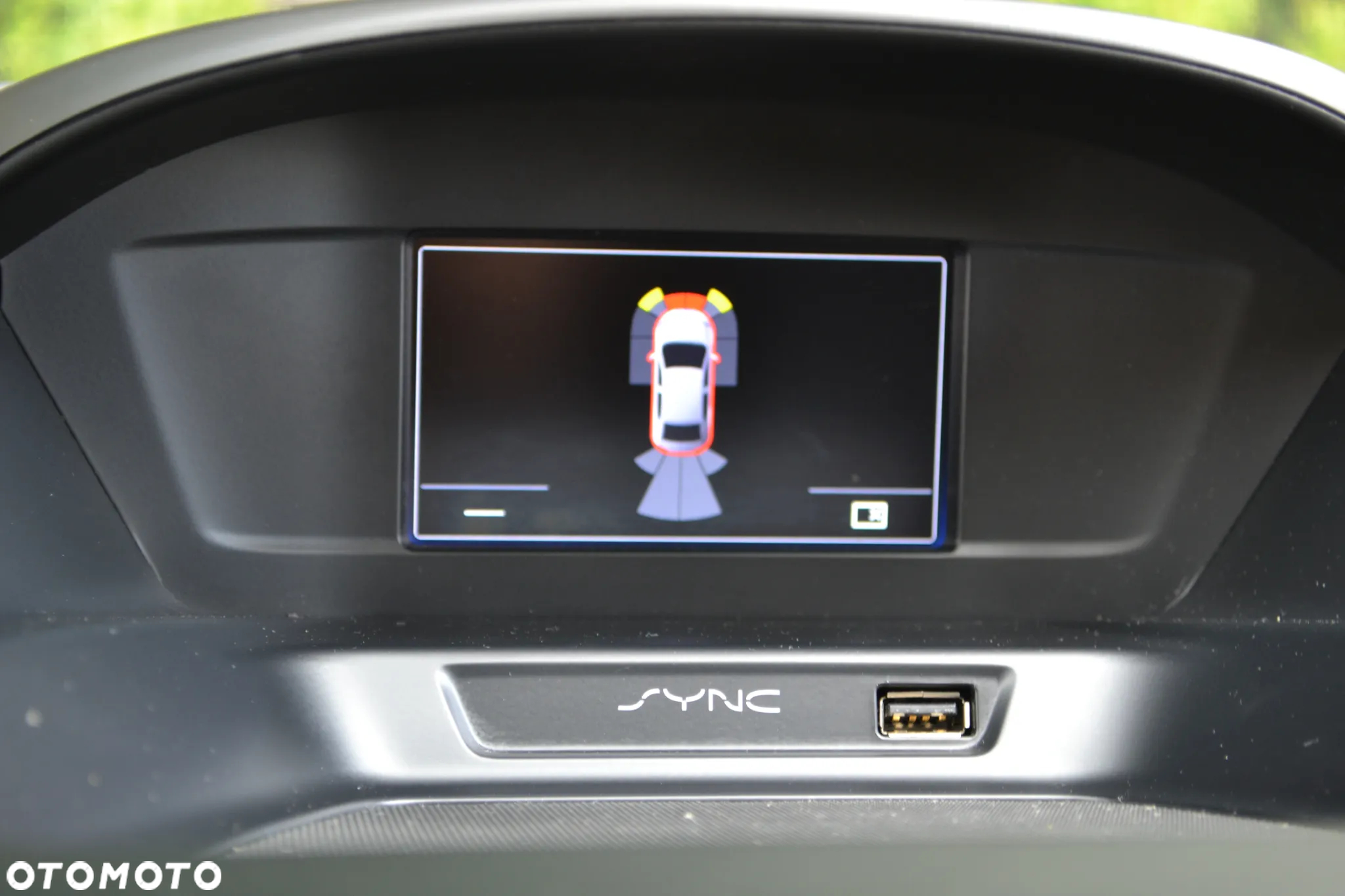 Ford Kuga 1.5 EcoBoost 2x4 SYNC - 28