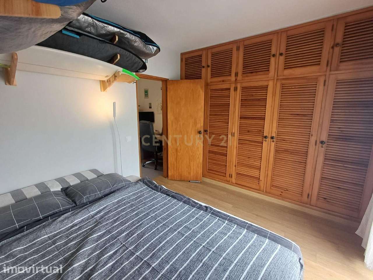PRAIA DE SANTA CRUZ  ( Centro )  | T1 RENOVADO COM VISTA MAR - Grande imagem: 4/16