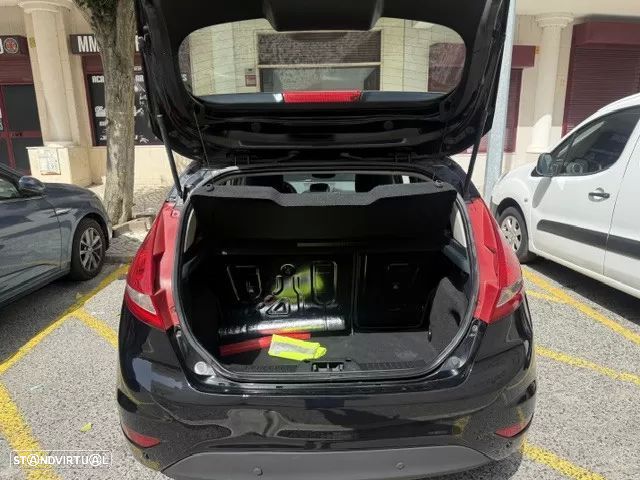 Ford Fiesta 1.4 TDCI - 13