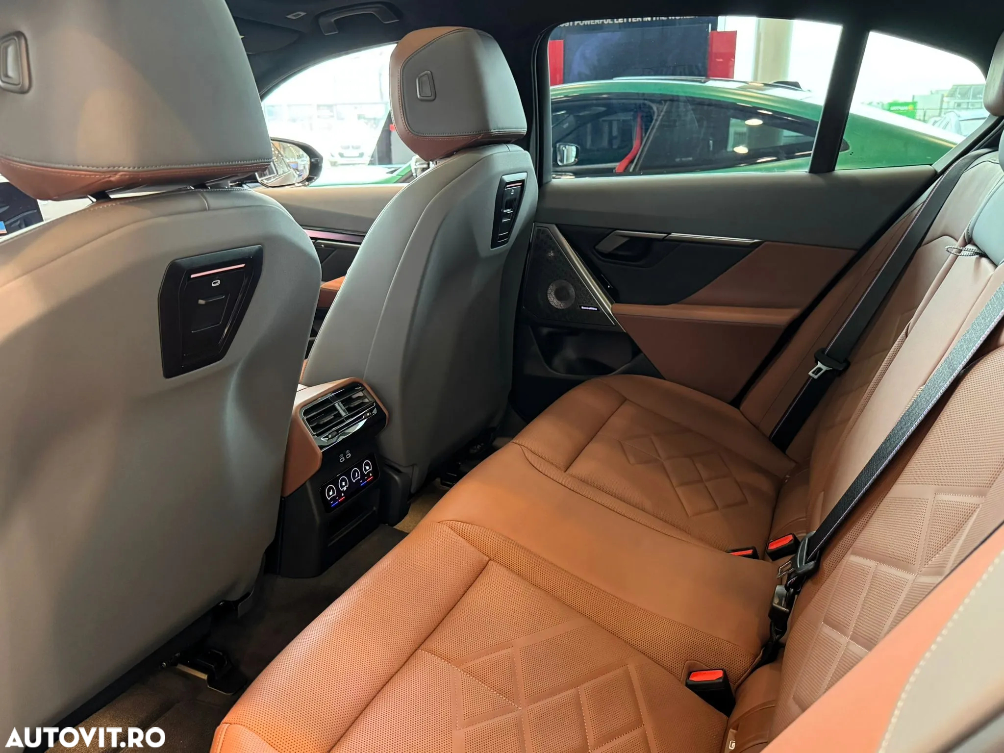 BMW Seria 5 540d xDrive AT MHEV - 13