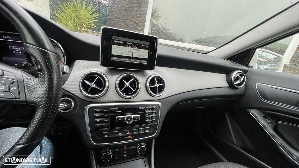 Mercedes-Benz GLA 180 CDI Aut. - 9