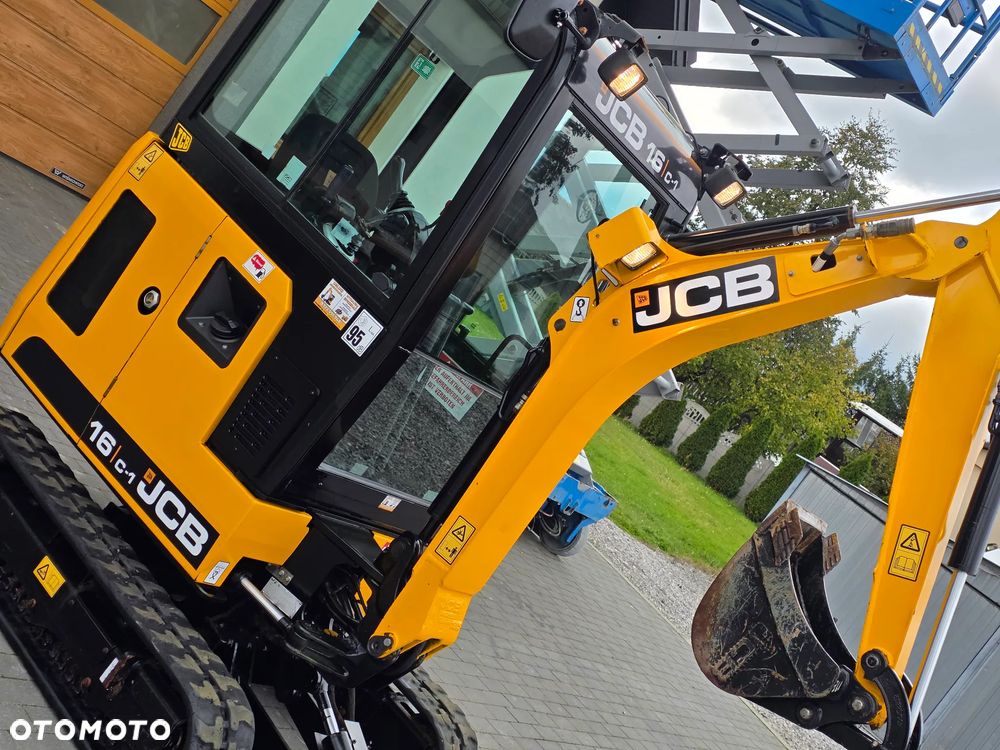 JCB JCB 16 C ful opcja najbogatsza jak nowa mini koparka sprowadzona 1 wł 8018 okazja 19 - 12