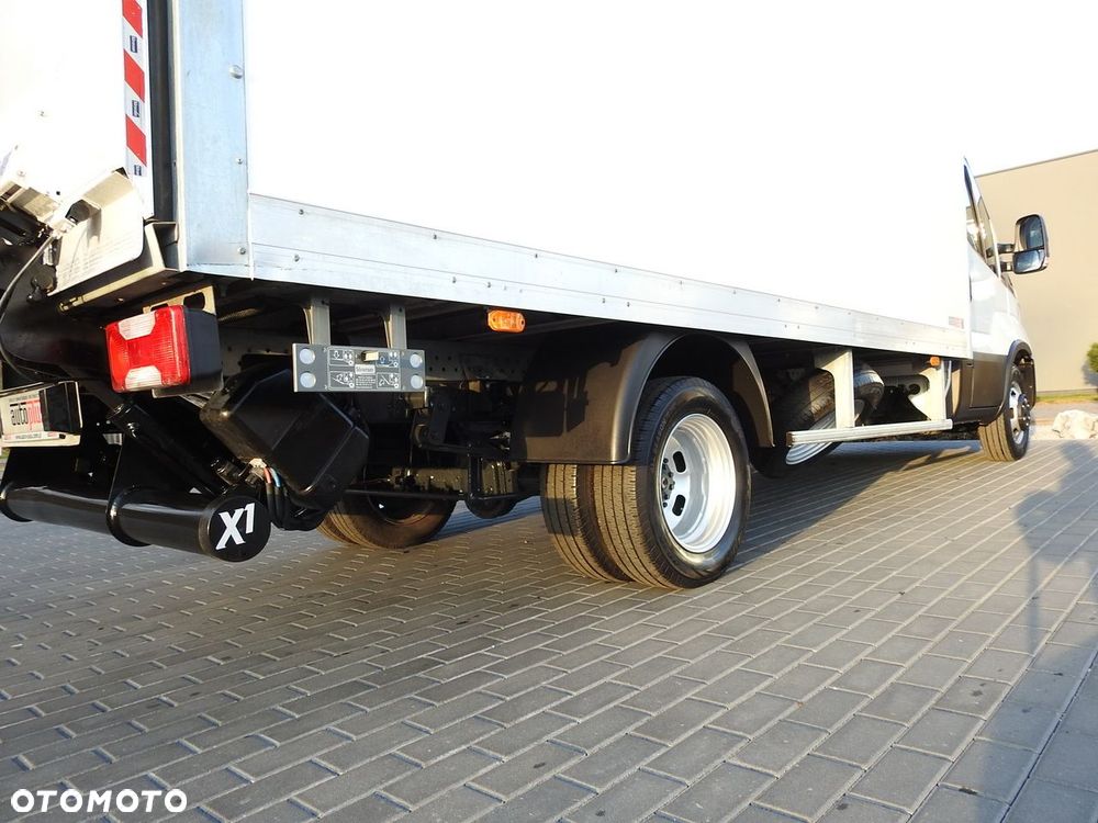 Iveco DAILY 35S16 KONTENER WINDA 8 PALET TEMPOMAT KLIMATYZACJA BLIŹNIACZE KOŁA  160KM - 17
