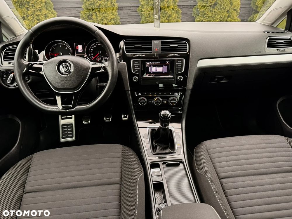 Volkswagen Golf 1.6 TDI BlueMotion Technology Trendline - 17