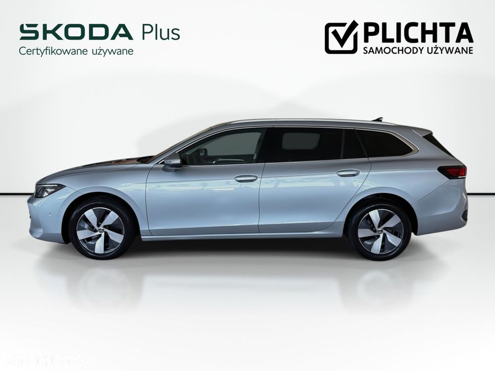 Volkswagen Passat - 9