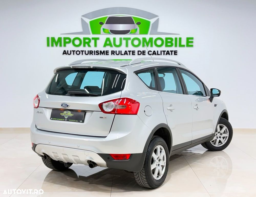 Ford Kuga 2.0 TDCi 2x4 Trend - 14