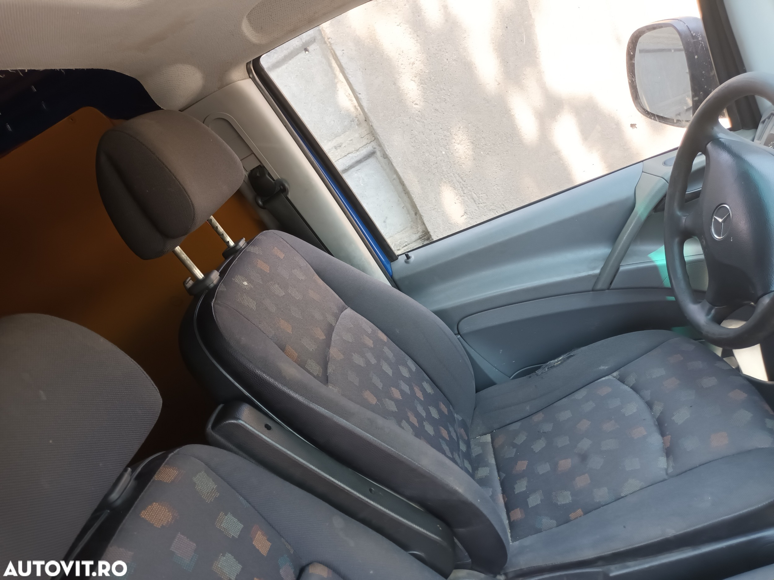 Dezmembrari  Mercedes-Benz VITO / VIANO (W639)  2003  > 2014 115 CDI - 14