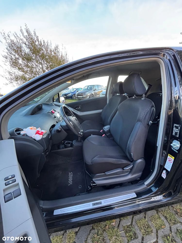 Toyota Yaris 1.8 VVT-i TSport - 11