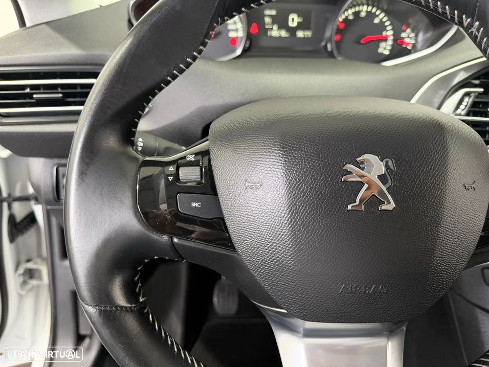 Peugeot 308 1.5 BlueHDi Style - 23