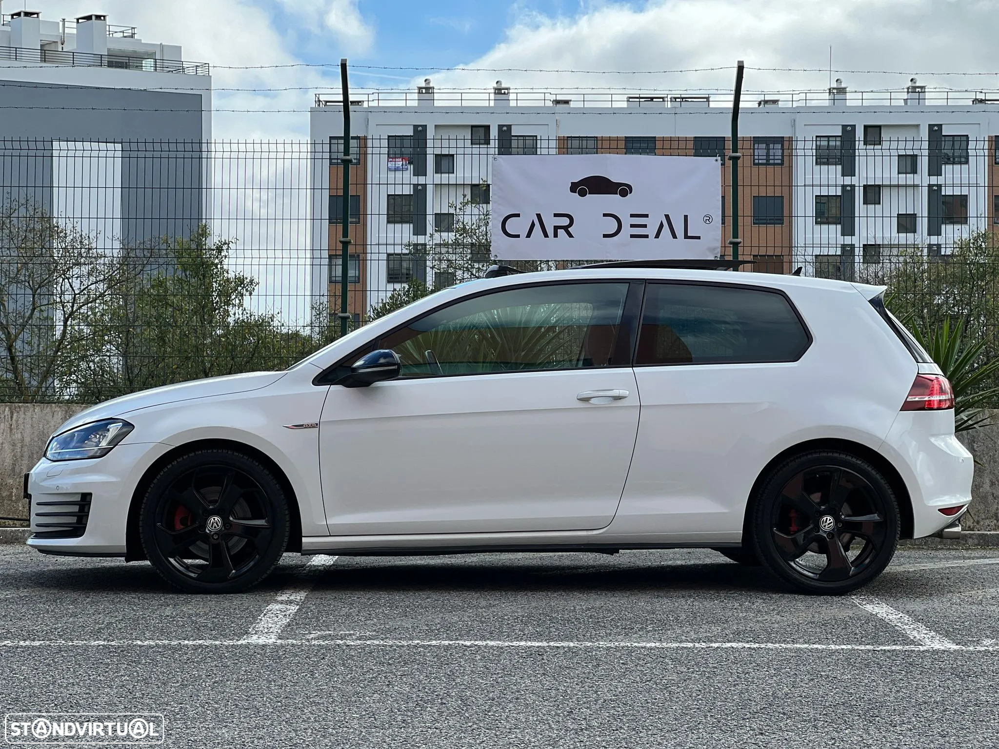 VW Golf 2.0 TDI GTD DSG - 8