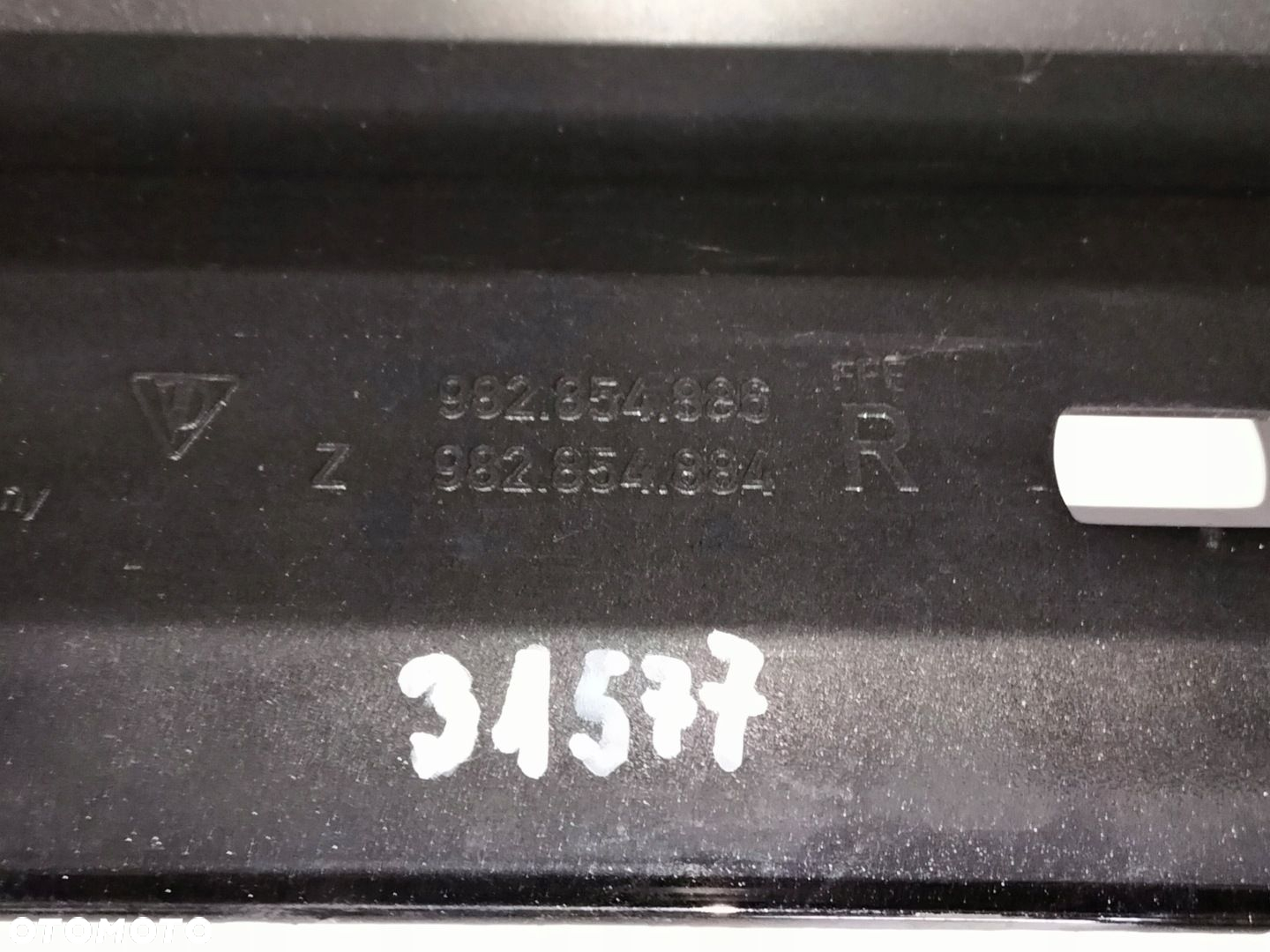Listwa nakładka progowa prawa PORSCHE BOXSTER CAYMAN 982 16- - 7