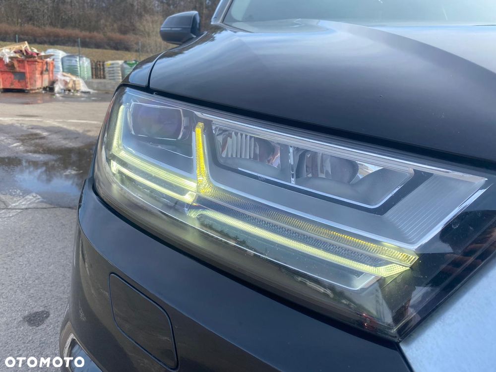 Audi Q7 - 5