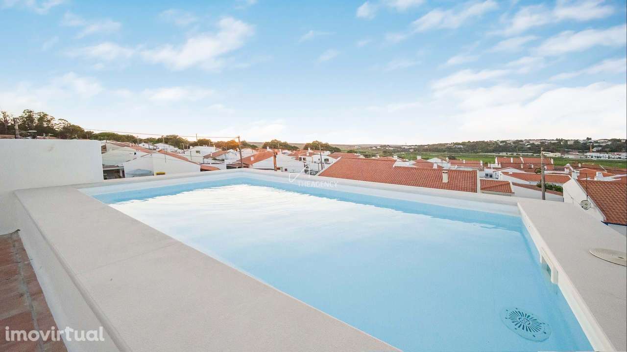 Moradia T3 Contemporânea com Piscina e Open Space no Alentejo | Perto - Grande imagem: 3/28