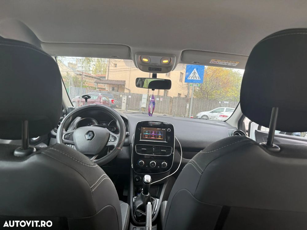 Renault Clio - 5