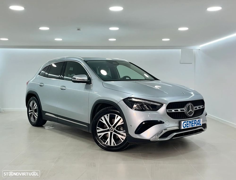 Mercedes-Benz GLA 200 Progressive - 3