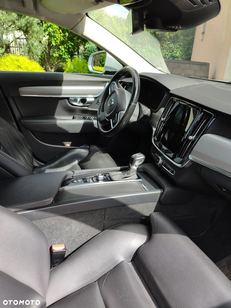 Volvo S90 D4 Momentum - 10