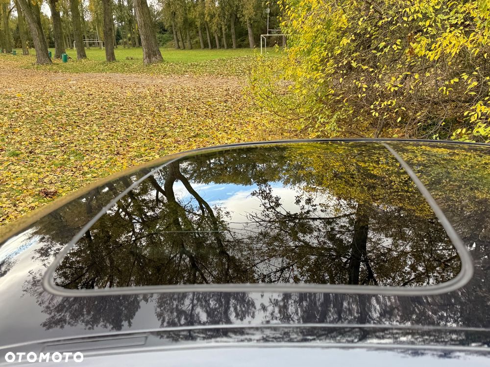 BMW Seria 5 520d xDrive Sport - 3