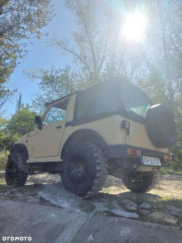 Suzuki Samurai - 15