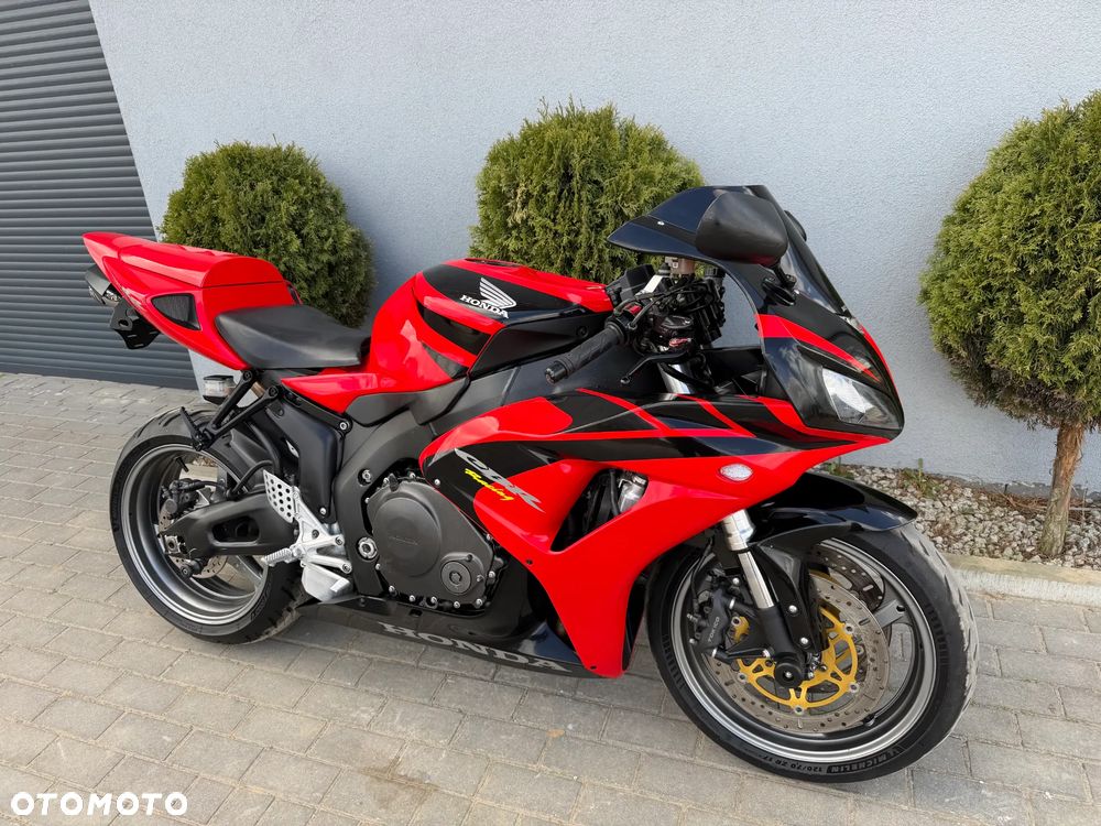 Honda CBR - 3